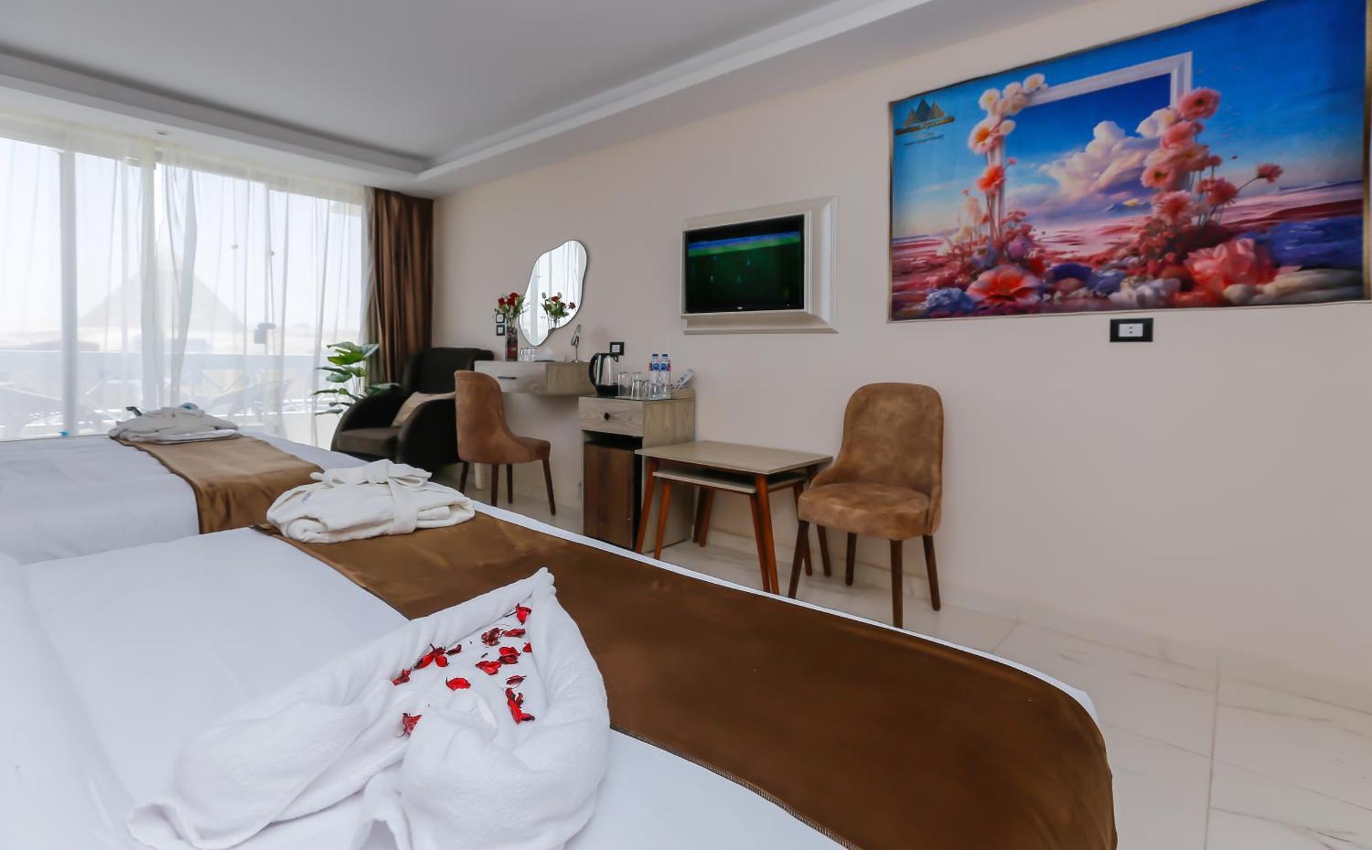 Horizon Pyramid View Inn Kafrat al Jabal Exterior photo